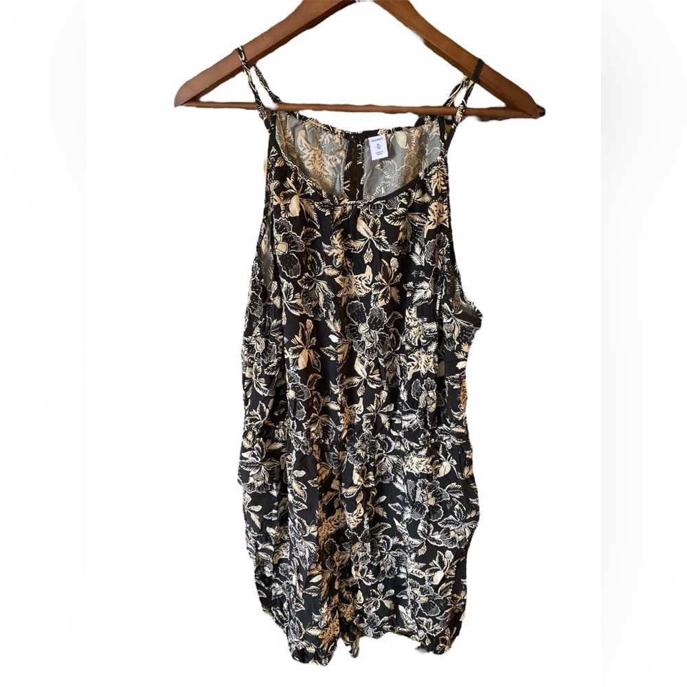 Cute Romper Old Navy Black Floral Keyhole XL
